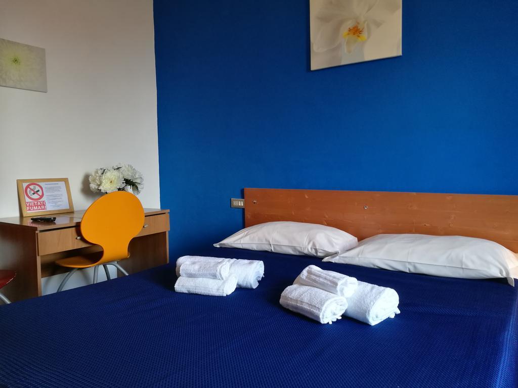Ares Rooms Roma Habitación foto